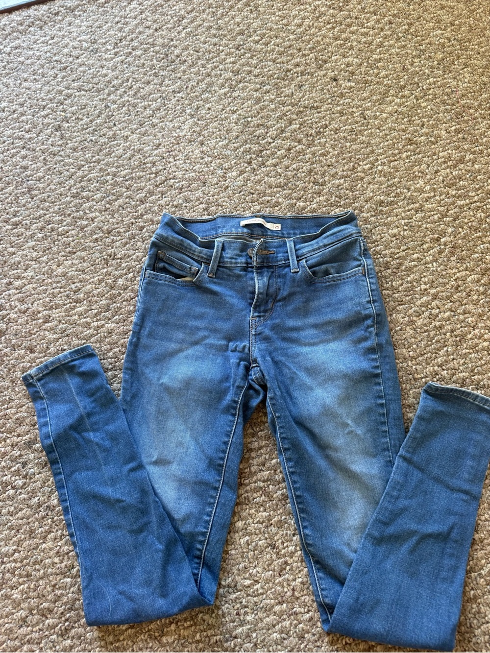 Classic Women's Mid Blue Skinny Jeans